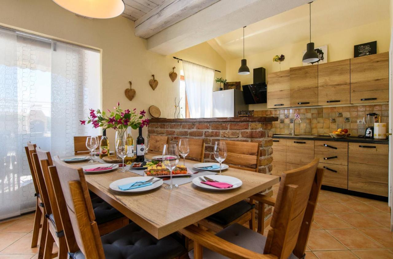 Paradis Villa Stone Queen Butkovići Esterno foto